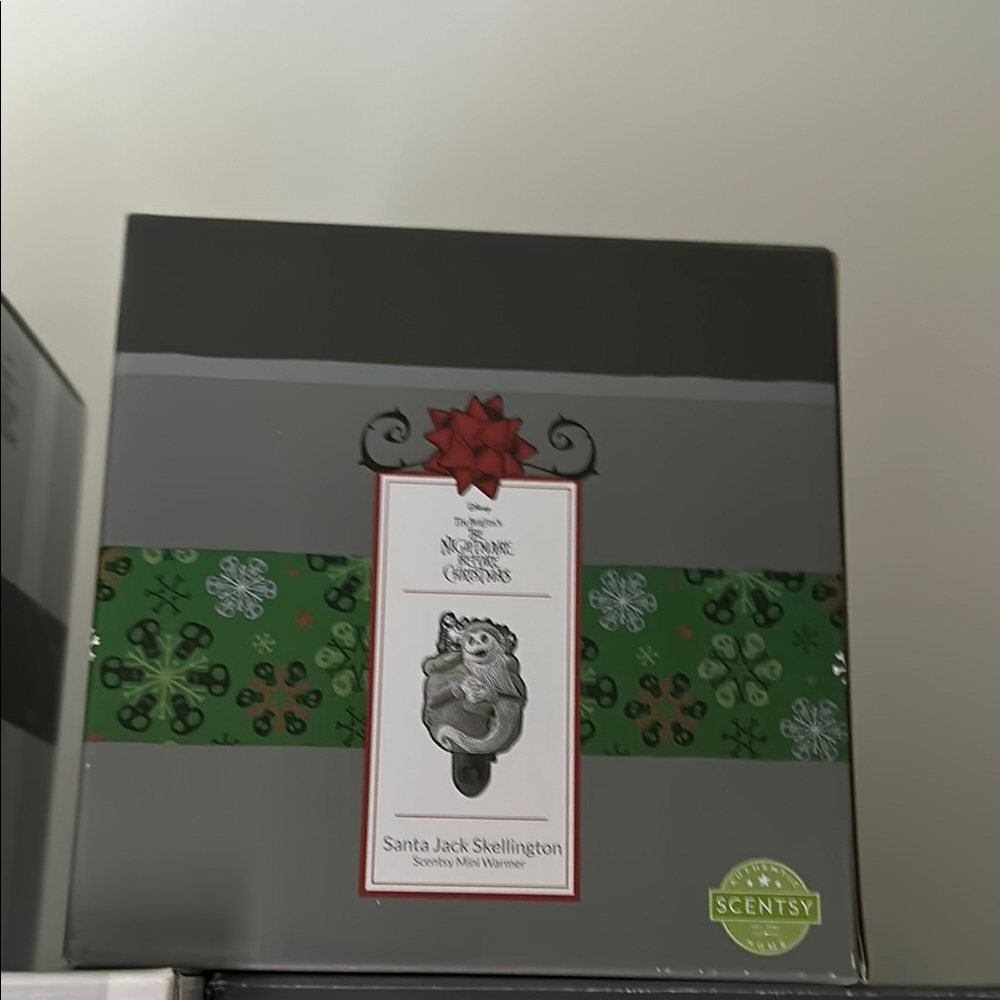 Scentsy Holiday Jack Skellington Wax Warmer